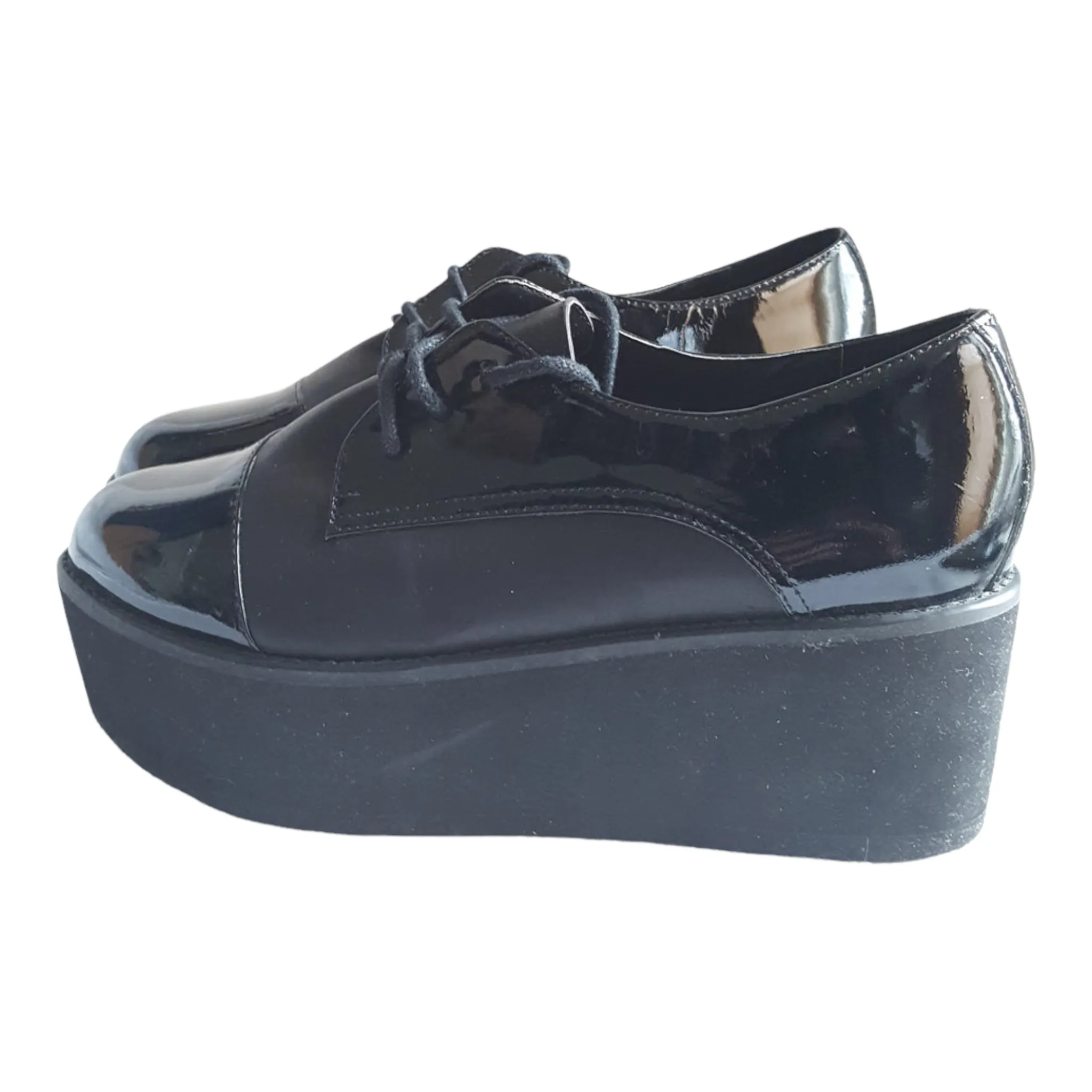 Steve Madden Patent Leather Flatforms Heels size 6