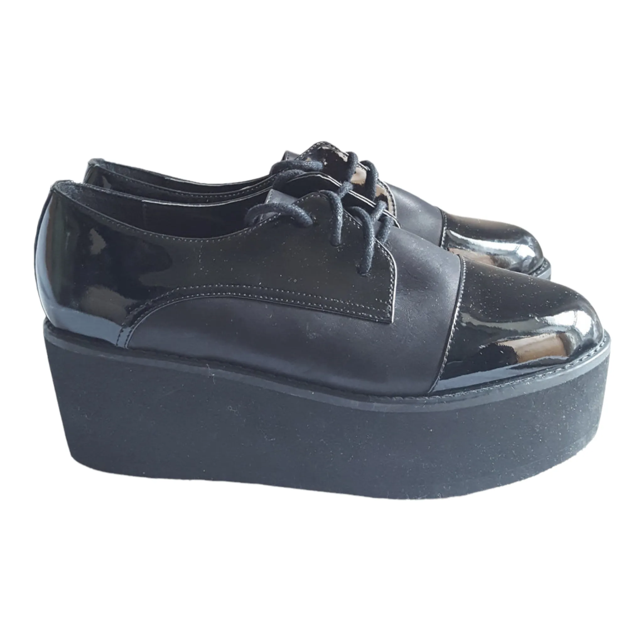 Steve Madden Patent Leather Flatforms Heels size 6