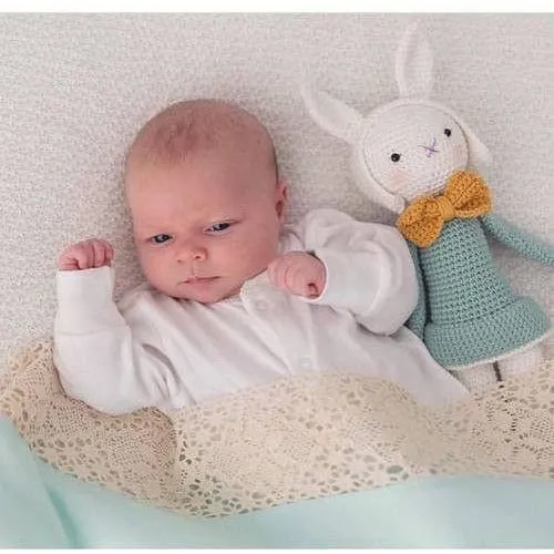 Tilly and Otto - Amelie lace swaddle in Mint